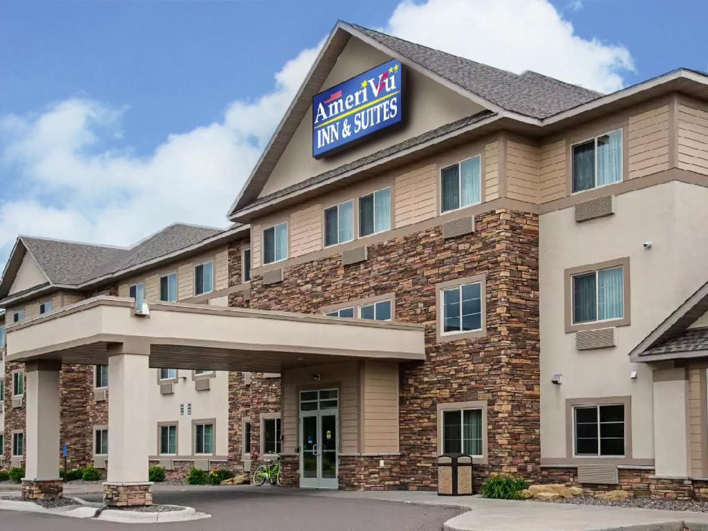 Amerivu Inn And Suites - Chisago City Eksteriør billede