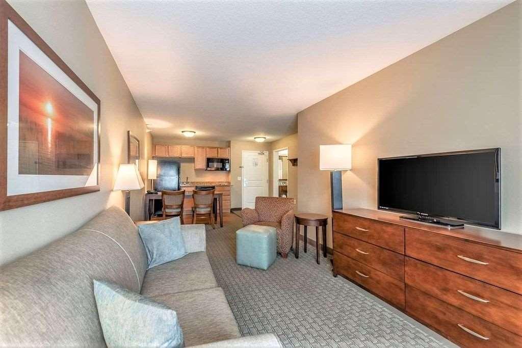 Amerivu Inn And Suites - Chisago City Værelse billede