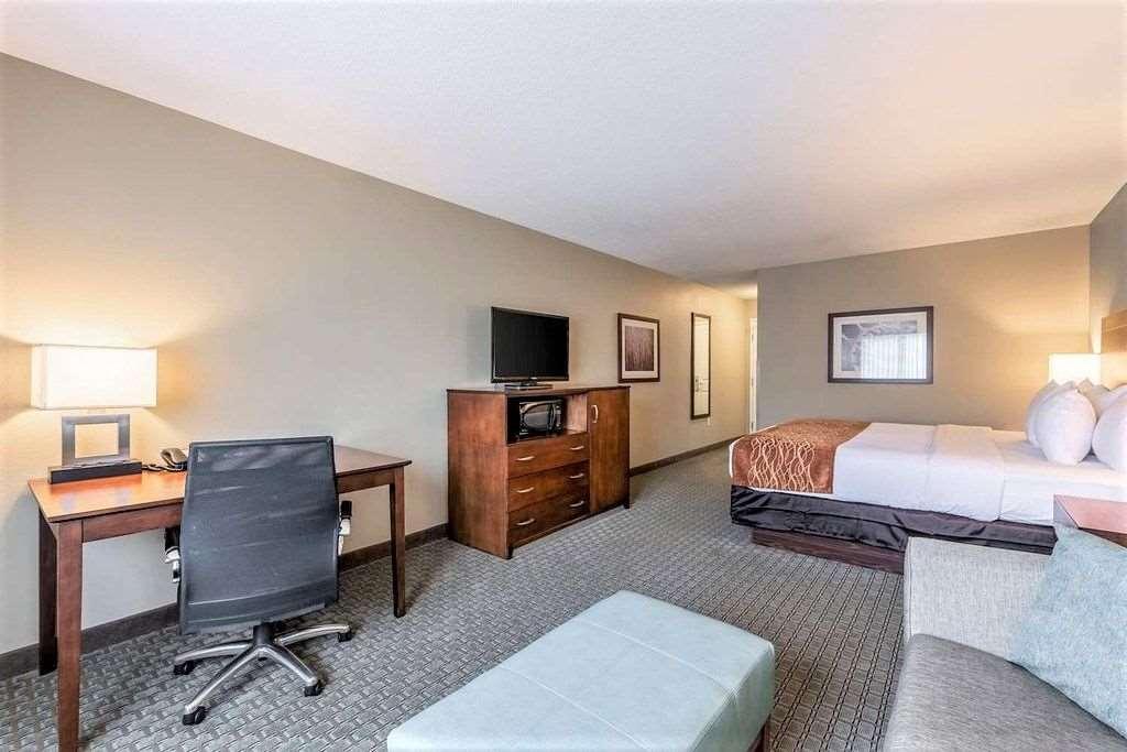 Amerivu Inn And Suites - Chisago City Værelse billede